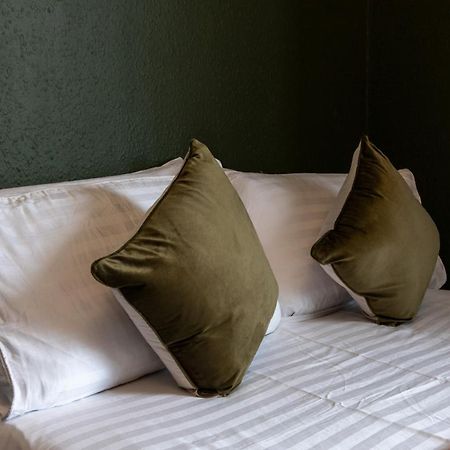 Digbeth City Centre Apartment Sleeps 12 Opposite Coach Station Birmingham Kültér fotó