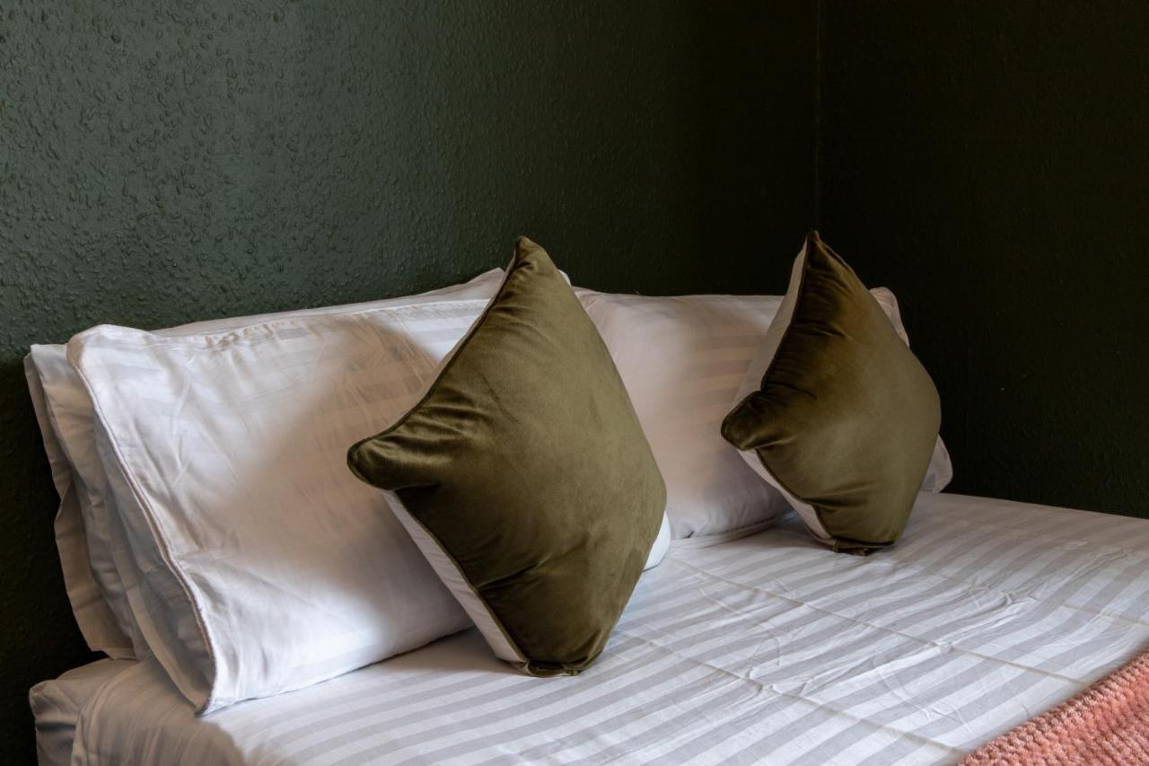 Digbeth City Centre Apartment Sleeps 12 Opposite Coach Station Birmingham Kültér fotó