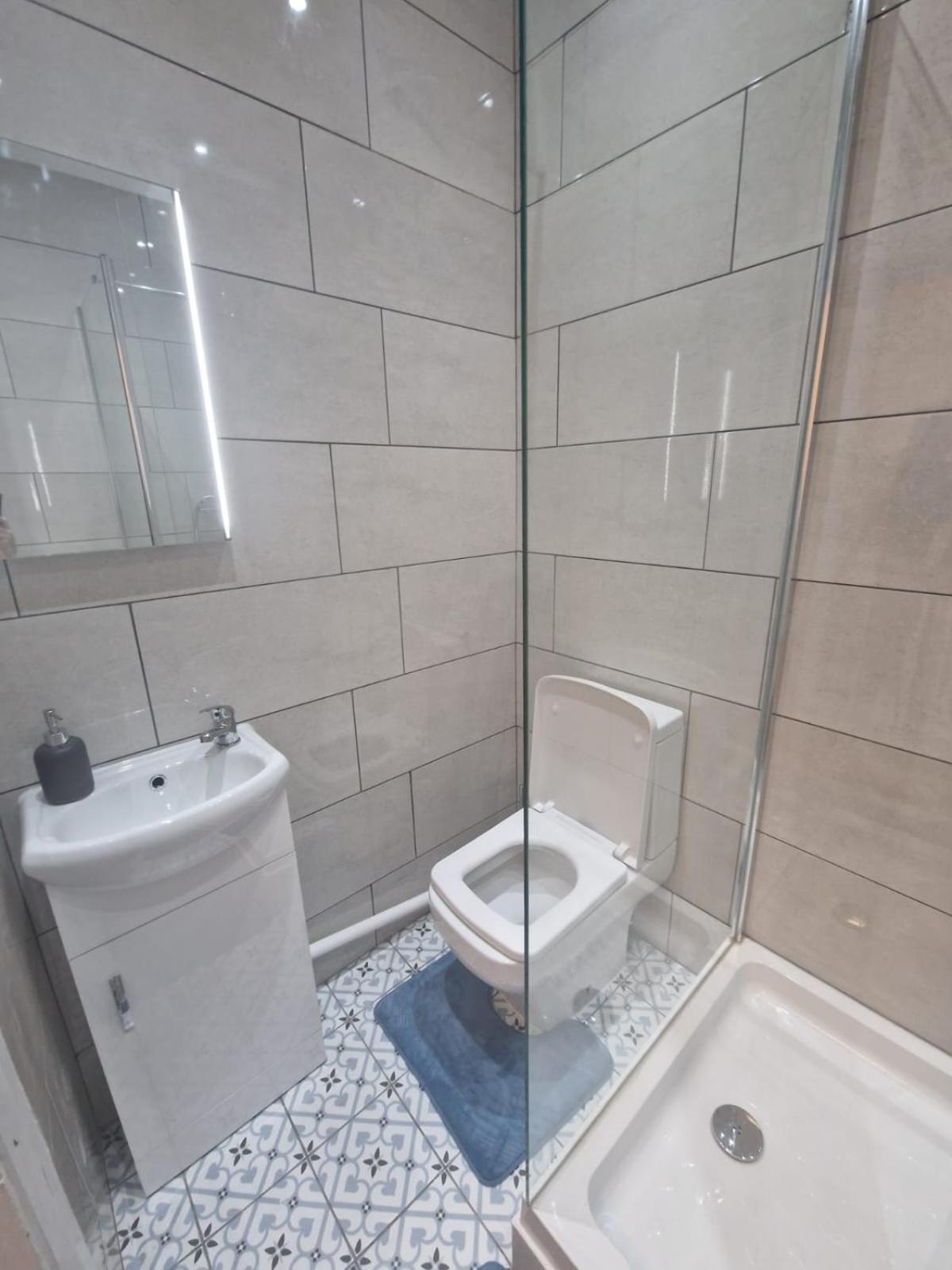 Digbeth City Centre Apartment Sleeps 12 Opposite Coach Station Birmingham Kültér fotó